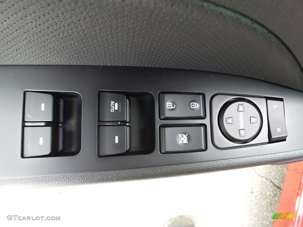 2017 Hyundai Elantra Sport Controls Photo #119302613