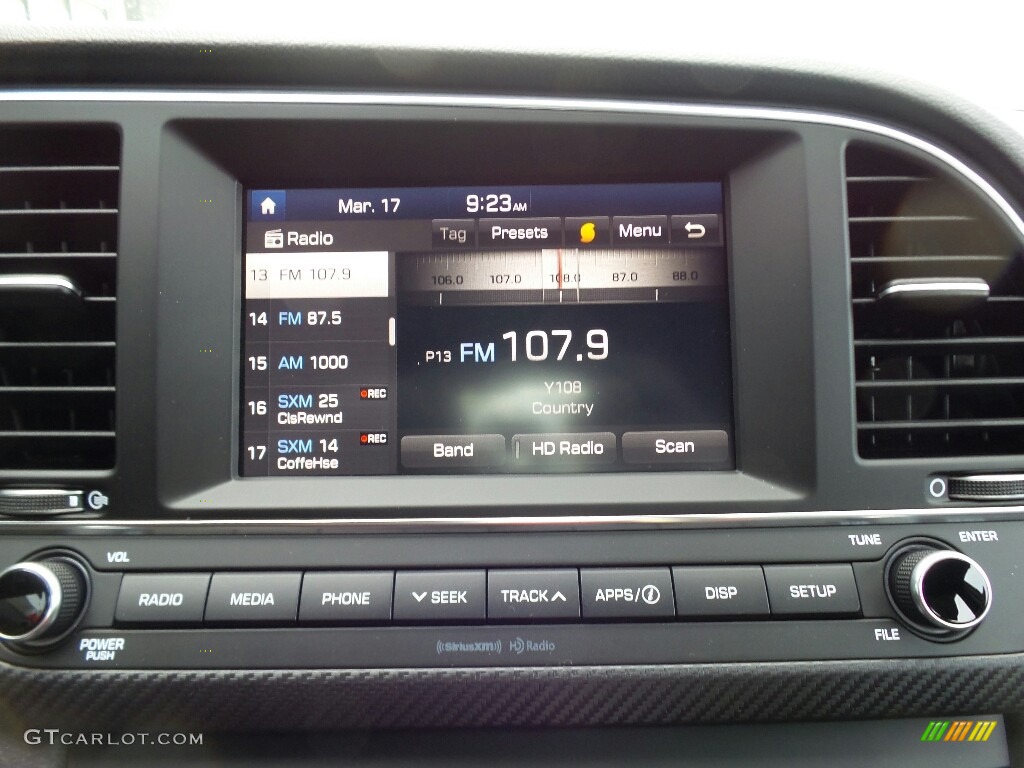2017 Hyundai Elantra Sport Controls Photo #119302847