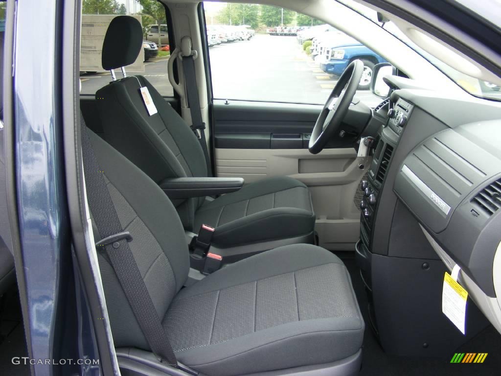 2009 Grand Caravan SE - Modern Blue Pearl / Dark Slate Gray/Light Shale photo #9