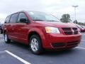 2009 Inferno Red Crystal Pearl Dodge Grand Caravan SE  photo #4