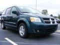 Melbourne Green Pearl - Grand Caravan SXT Photo No. 4