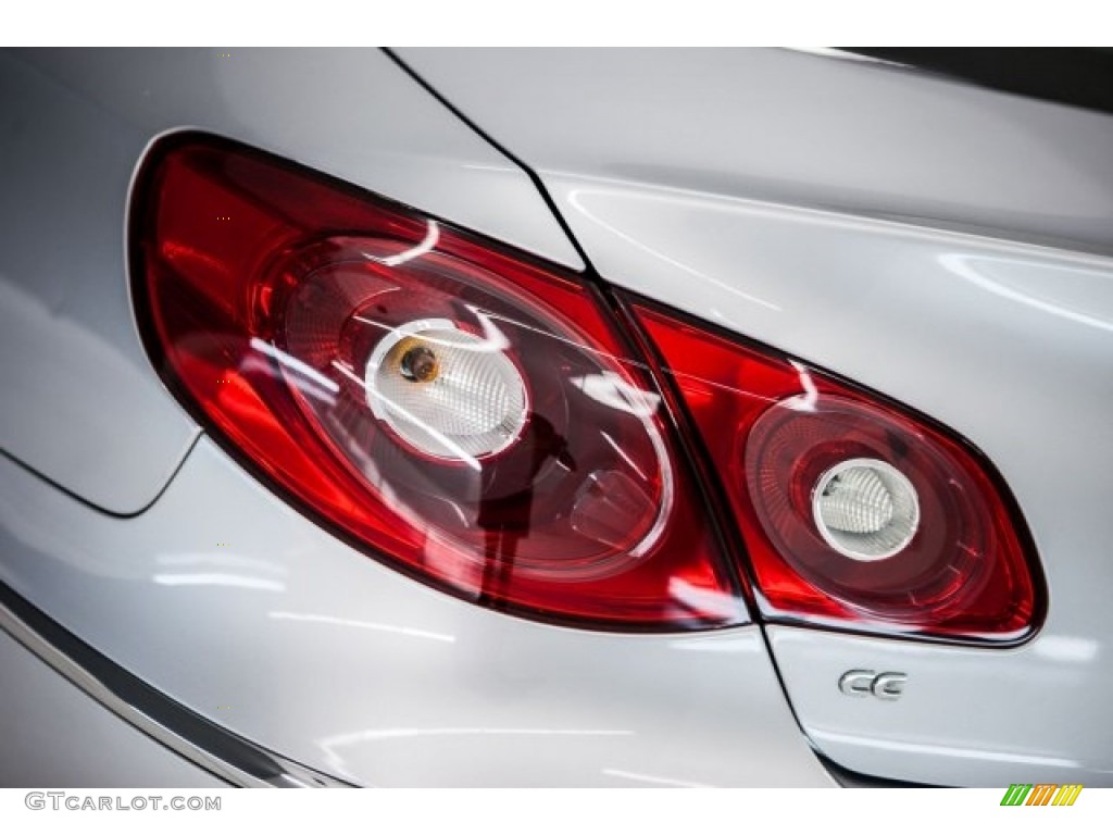 2010 CC Sport - Reflex Silver Metallic / Black photo #24