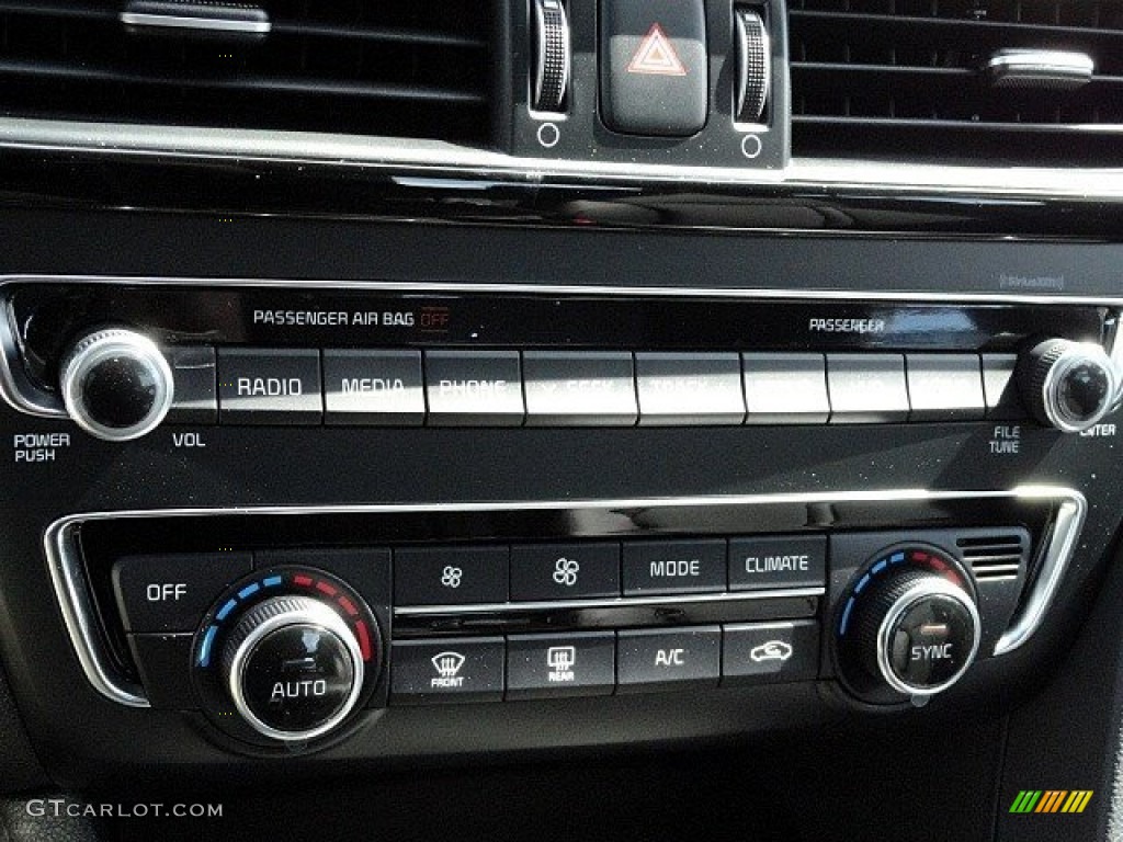 2017 Kia Optima SX Controls Photo #119313560