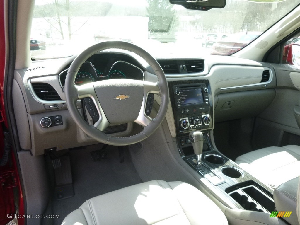 2014 Chevrolet Traverse LT AWD Interior Color Photos