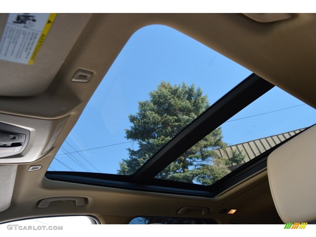 2014 X3 xDrive28i - Alpine White / Sand Beige photo #14