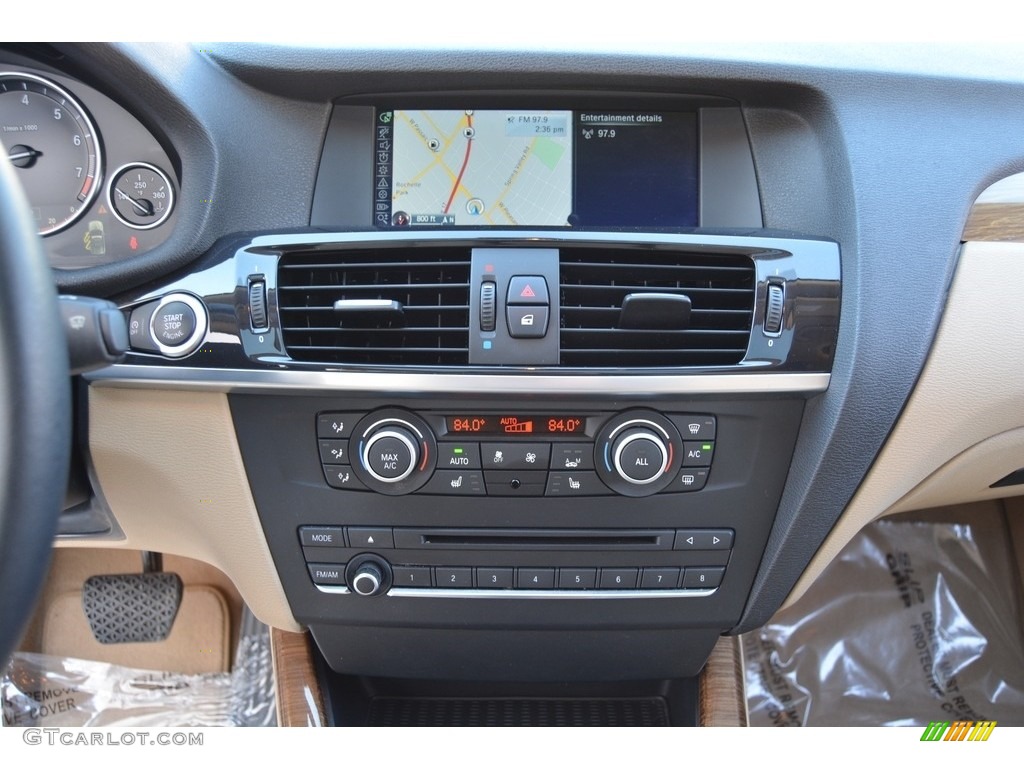 2014 X3 xDrive28i - Alpine White / Sand Beige photo #16