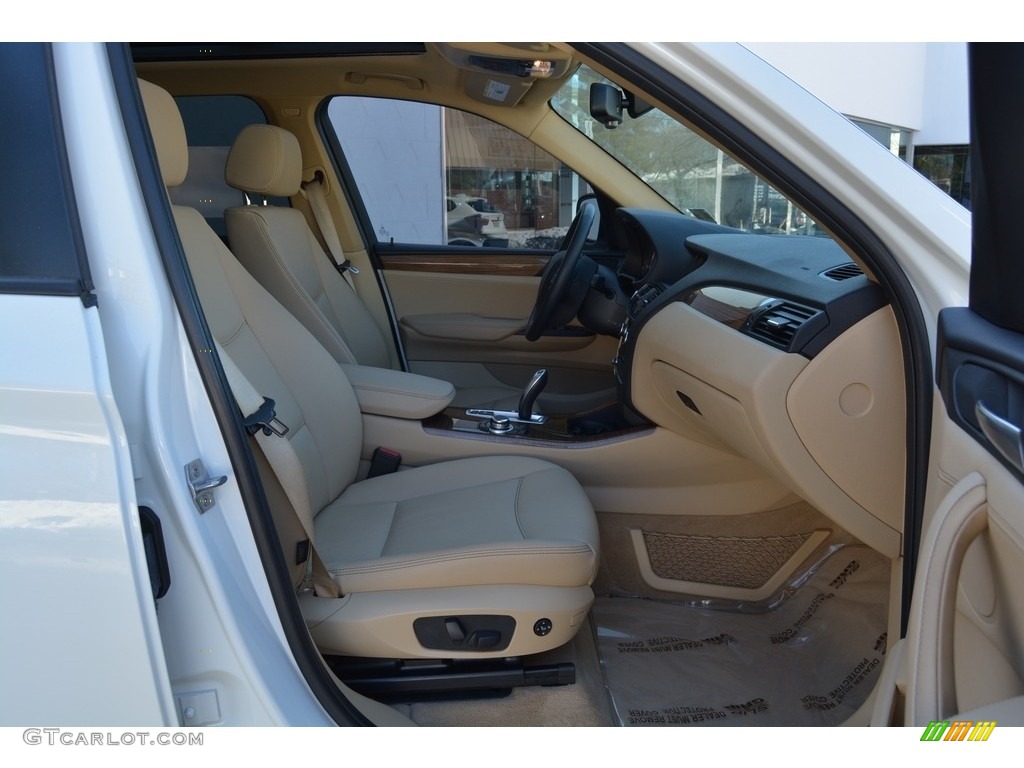 2014 X3 xDrive28i - Alpine White / Sand Beige photo #28