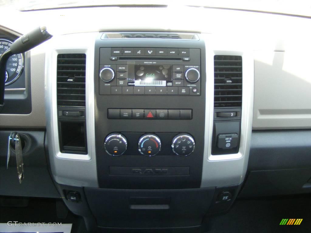 2009 Ram 1500 SLT Quad Cab - Deep Water Blue Pearl / Dark Slate/Medium Graystone photo #8