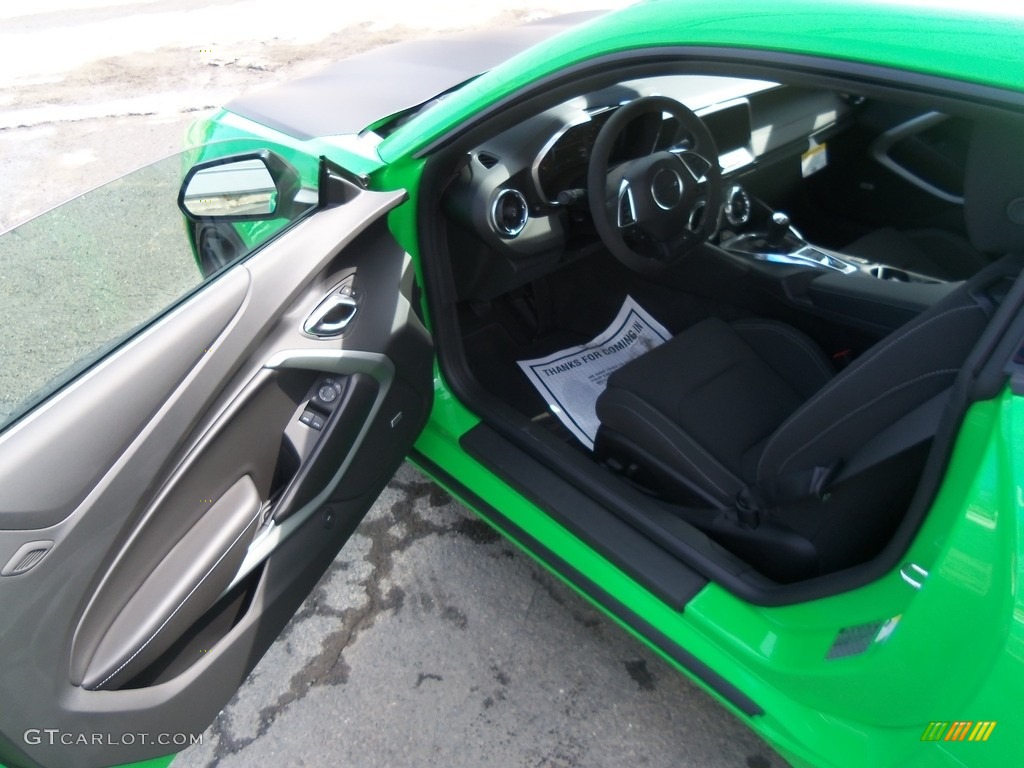 Jet Black Interior 2017 Chevrolet Camaro LT Coupe Photo #119323646