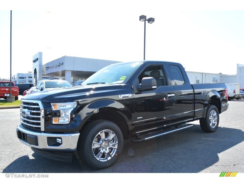 2017 F150 XLT SuperCab - Shadow Black / Earth Gray photo #3