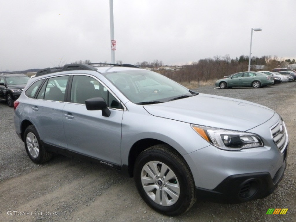 2017 Outback 2.5i - Ice Silver Metallic / Slate Black photo #1