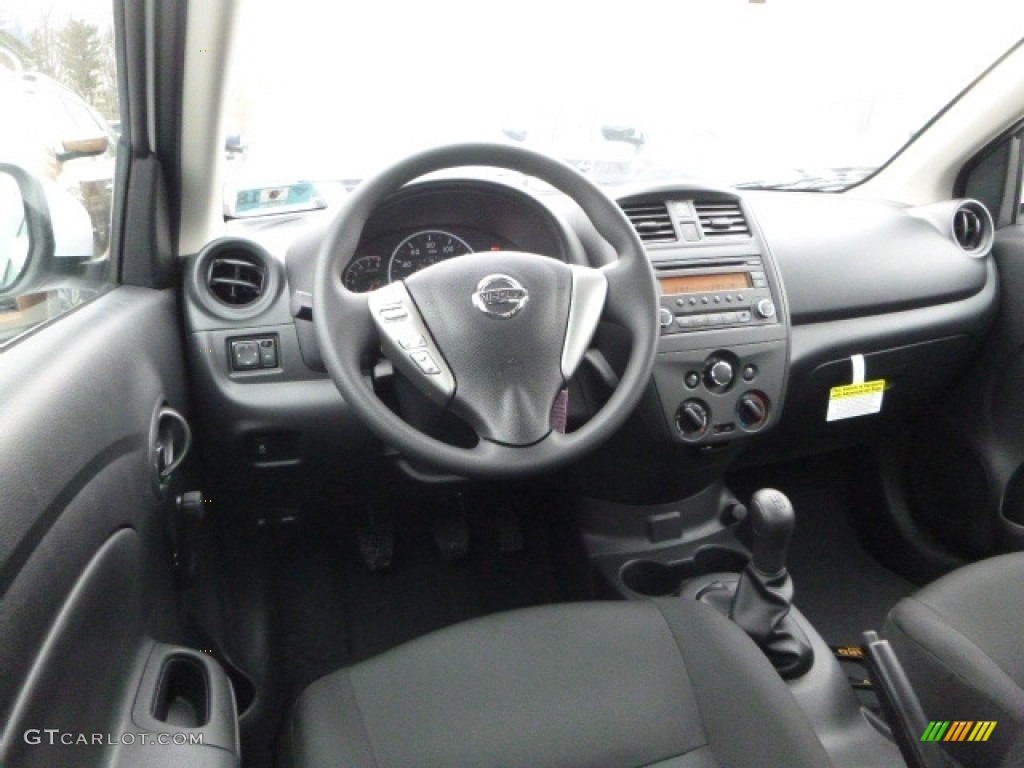2017 Nissan Versa S Charcoal Dashboard Photo #119326663