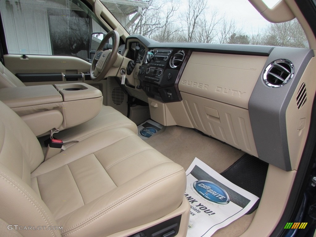 2009 F350 Super Duty Lariat Crew Cab 4x4 Dually - Dark Blue Pearl Metallic / Camel photo #25