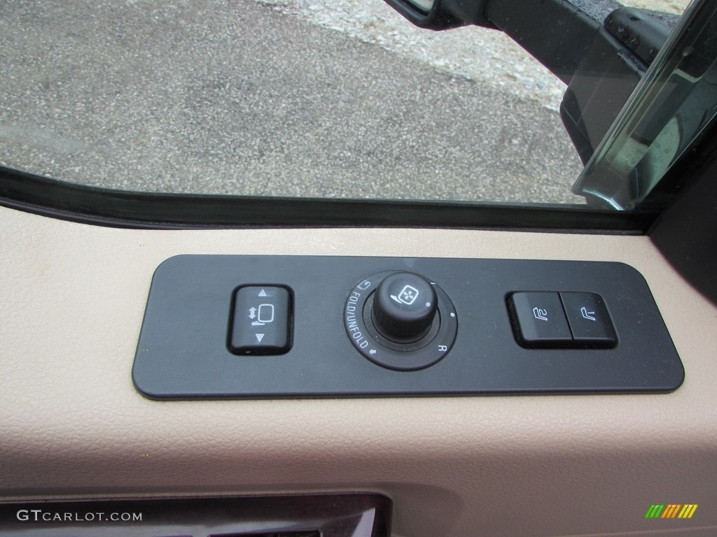 2009 F350 Super Duty Lariat Crew Cab 4x4 Dually - Dark Blue Pearl Metallic / Camel photo #29