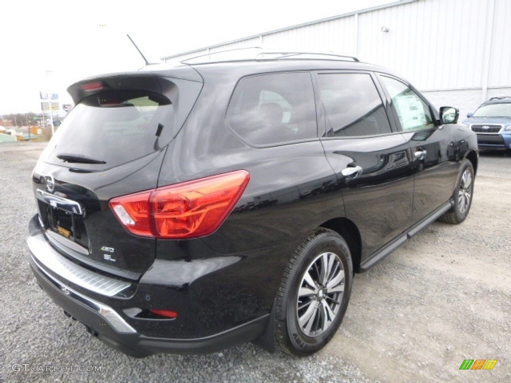 2017 Pathfinder SL 4x4 - Magnetic Black / Almond photo #8