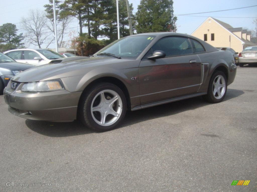 2002 Mustang GT Coupe - Mineral Grey Metallic / Dark Charcoal photo #1