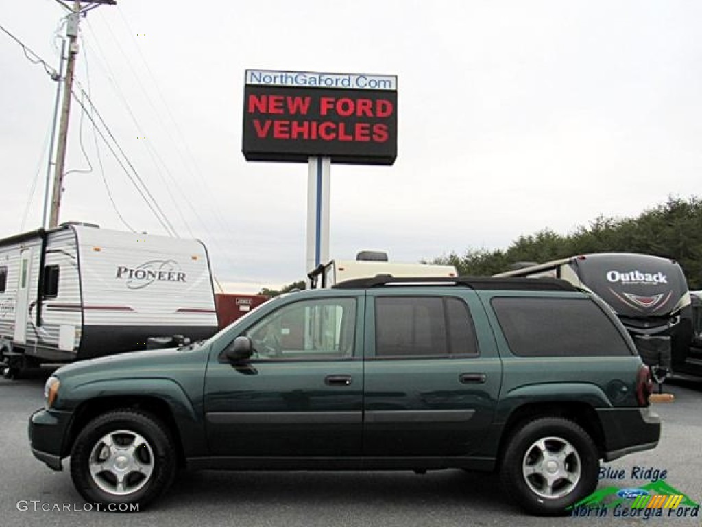 2005 TrailBlazer EXT LS - Emerald Jewel Green Metallic / Light Gray photo #2