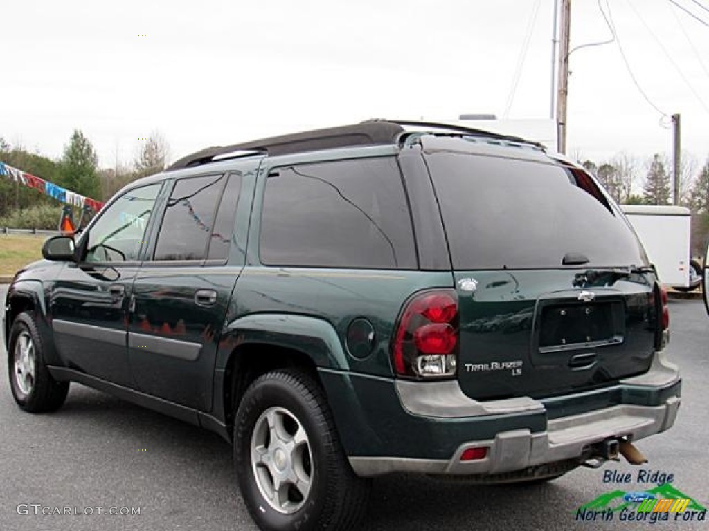 2005 TrailBlazer EXT LS - Emerald Jewel Green Metallic / Light Gray photo #3