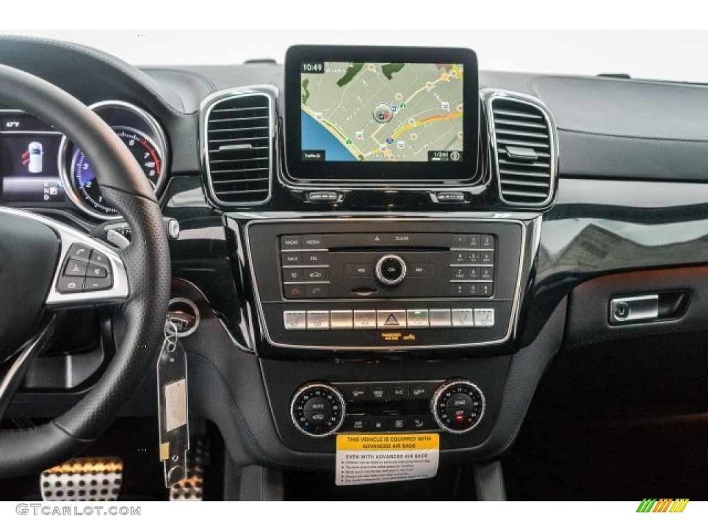 2017 Mercedes-Benz GLE 43 AMG 4Matic Controls Photo #119332612