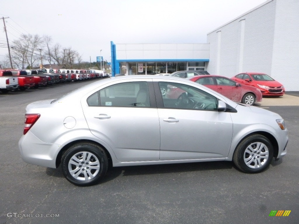 2017 Sonic LS Sedan - Silver Ice Metallic / Jet Black/Dark Titanium photo #5
