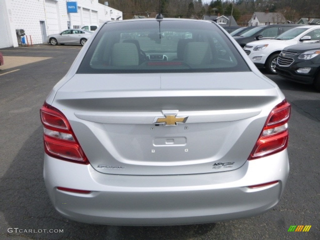 2017 Sonic LS Sedan - Silver Ice Metallic / Jet Black/Dark Titanium photo #7
