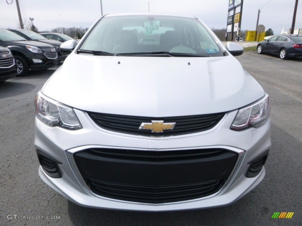 2017 Sonic LS Sedan - Silver Ice Metallic / Jet Black/Dark Titanium photo #11