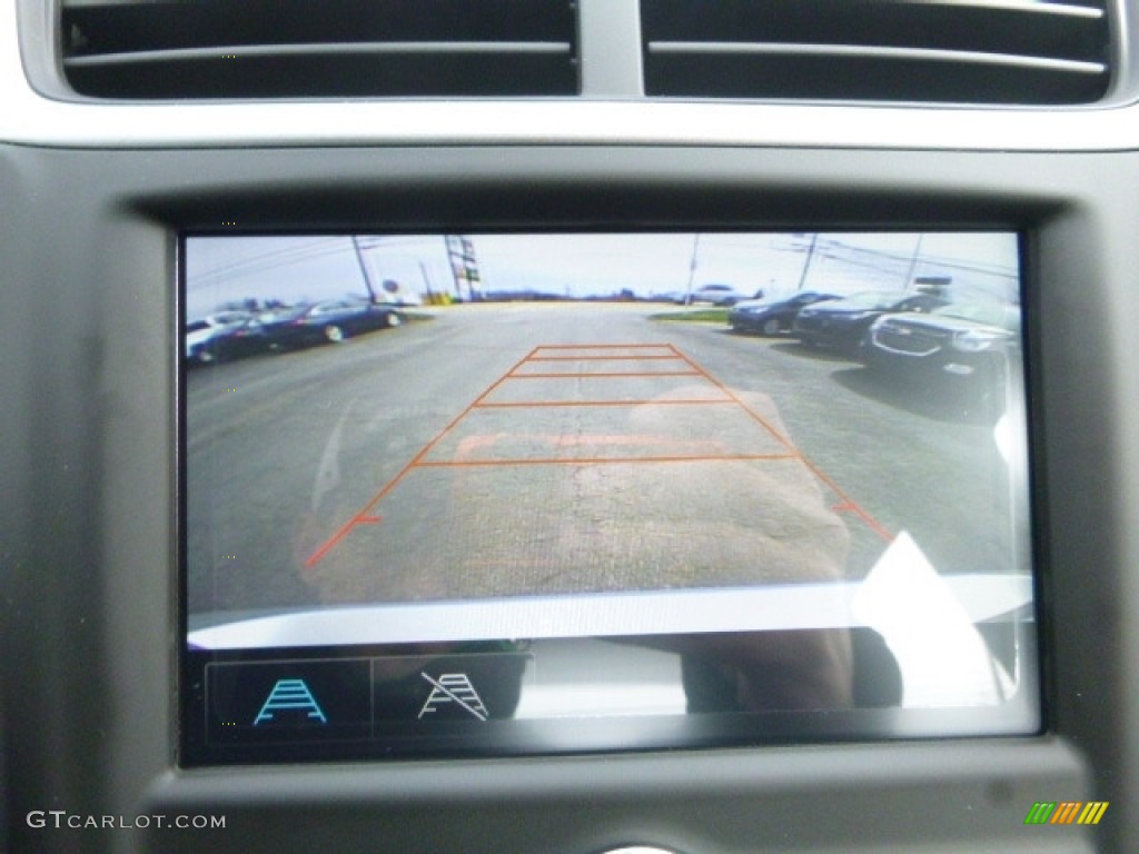 2017 Sonic LS Sedan - Silver Ice Metallic / Jet Black/Dark Titanium photo #18