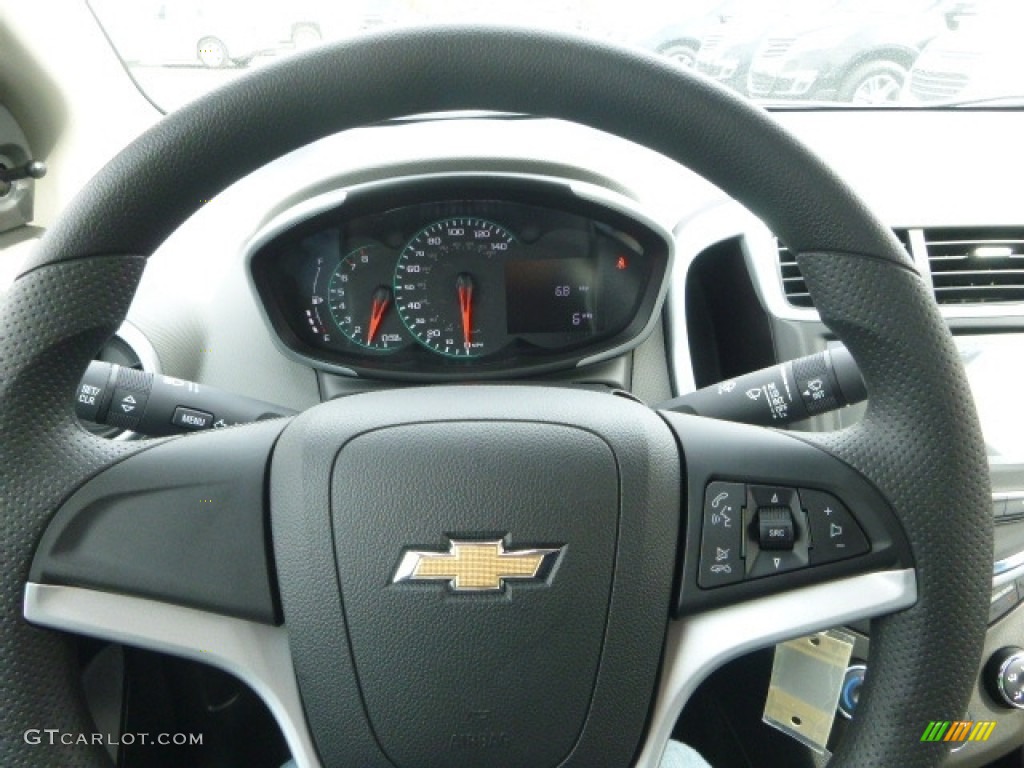 2017 Sonic LS Sedan - Silver Ice Metallic / Jet Black/Dark Titanium photo #20