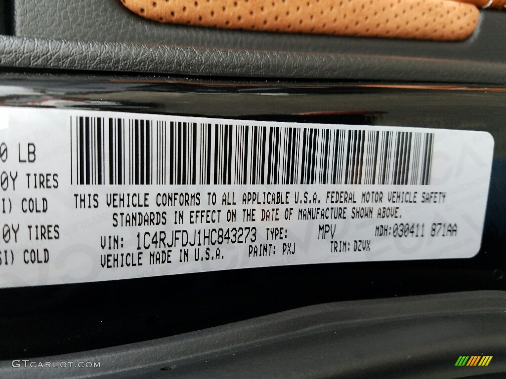 2017 Grand Cherokee Color Code PXJ for Diamond Black Crystal Pearl Photo #119334037