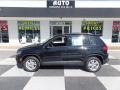Deep Black Pearl 2016 Volkswagen Tiguan S