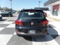 Deep Black Pearl - Tiguan S Photo No. 4