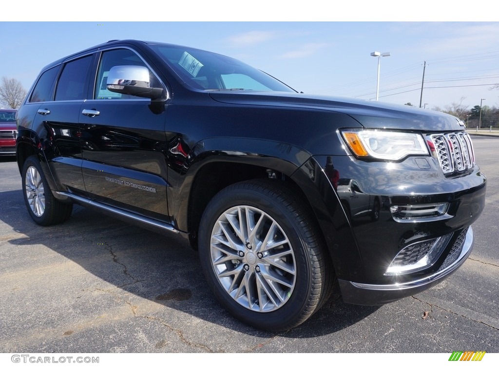 2017 Grand Cherokee Summit - Diamond Black Crystal Pearl / Dark Sienna Brown/Black photo #4
