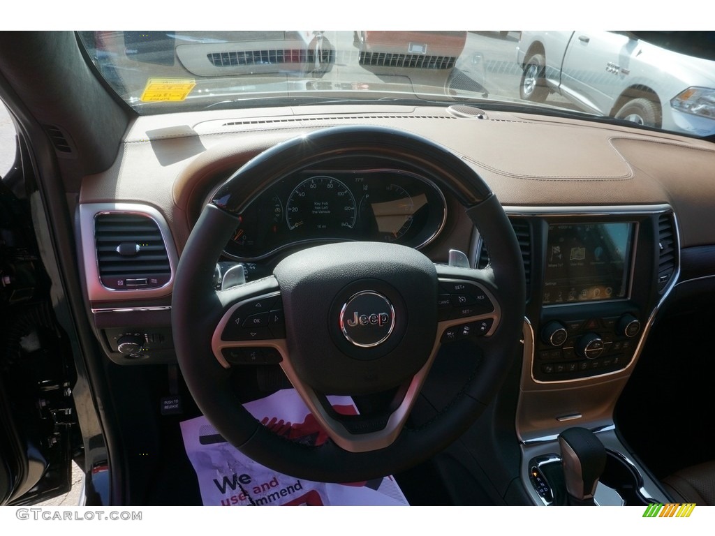 2017 Grand Cherokee Summit - Diamond Black Crystal Pearl / Dark Sienna Brown/Black photo #7