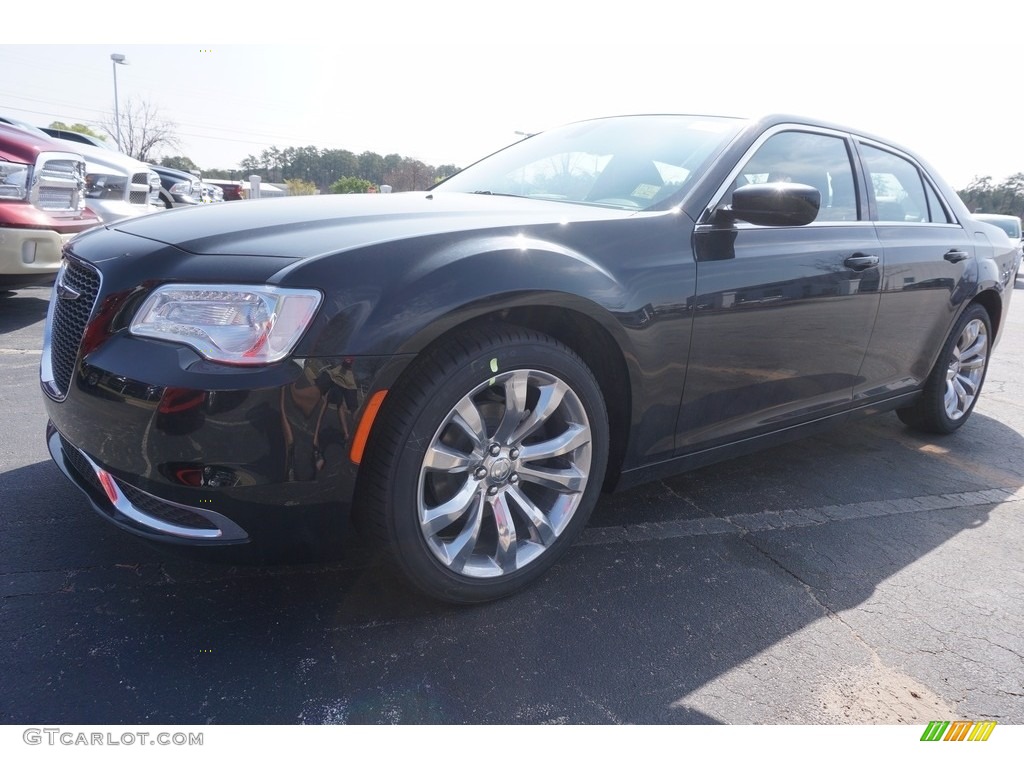 Gloss Black Chrysler 300