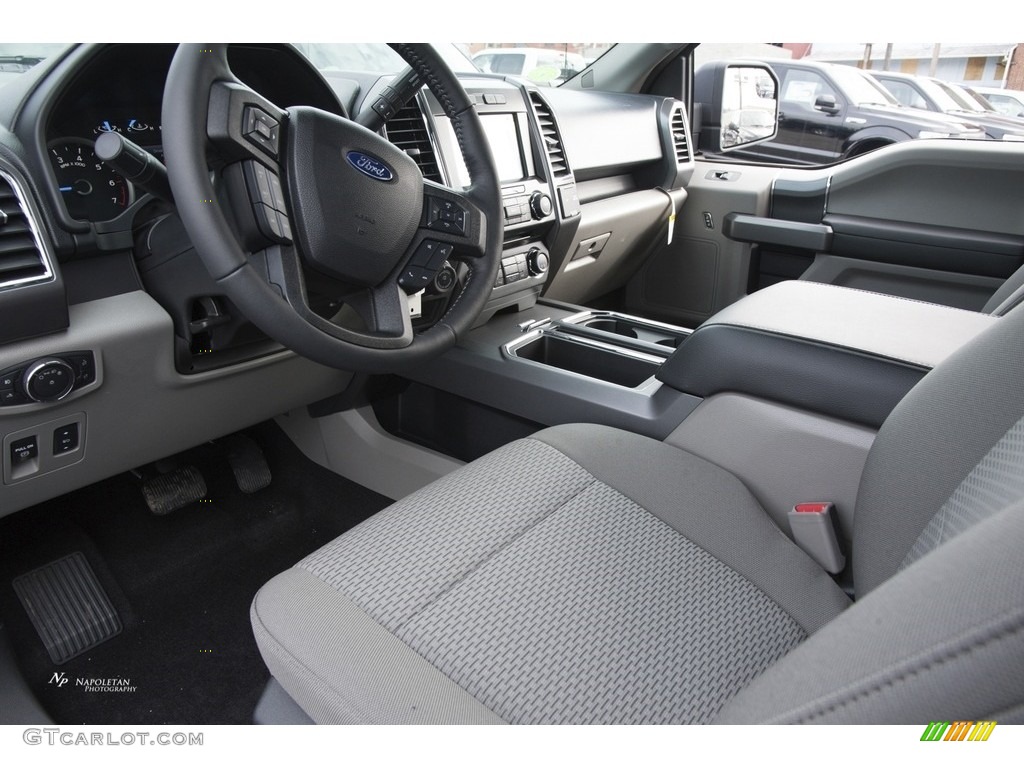 2017 F150 XLT SuperCrew 4x4 - Lightning Blue / Earth Gray photo #7