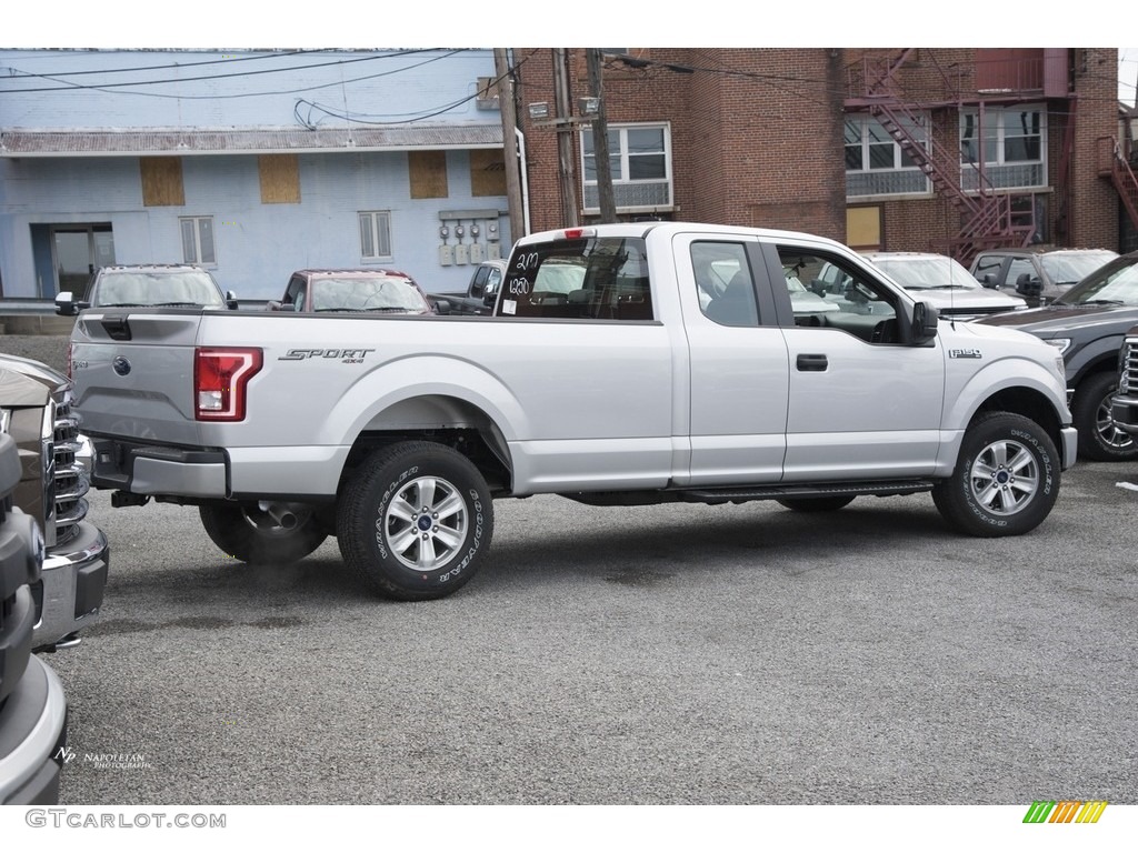 2017 F150 XL SuperCab 4x4 - Ingot Silver / Earth Gray photo #3