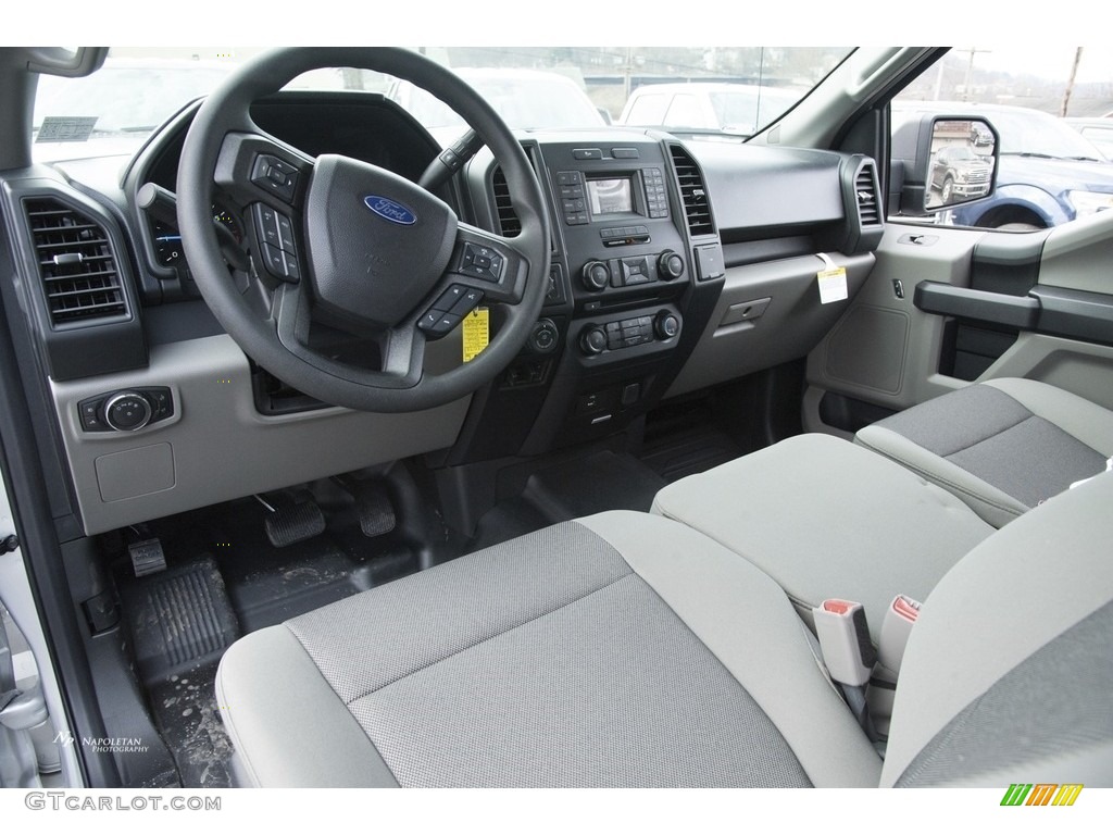 2017 F150 XL SuperCab 4x4 - Ingot Silver / Earth Gray photo #6