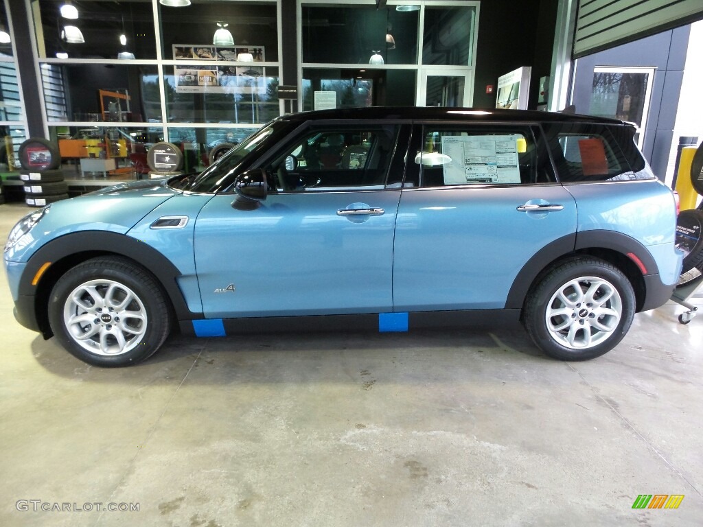 Digital Blue Metallic 2017 Mini Clubman Cooper ALL4 Exterior Photo #119348085