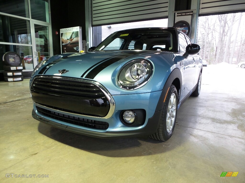 Digital Blue Metallic 2017 Mini Clubman Cooper ALL4 Exterior Photo #119348112