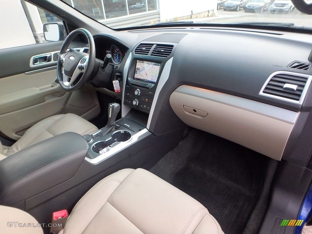 2014 Explorer XLT 4WD - Deep Impact Blue / Medium Light Stone photo #12