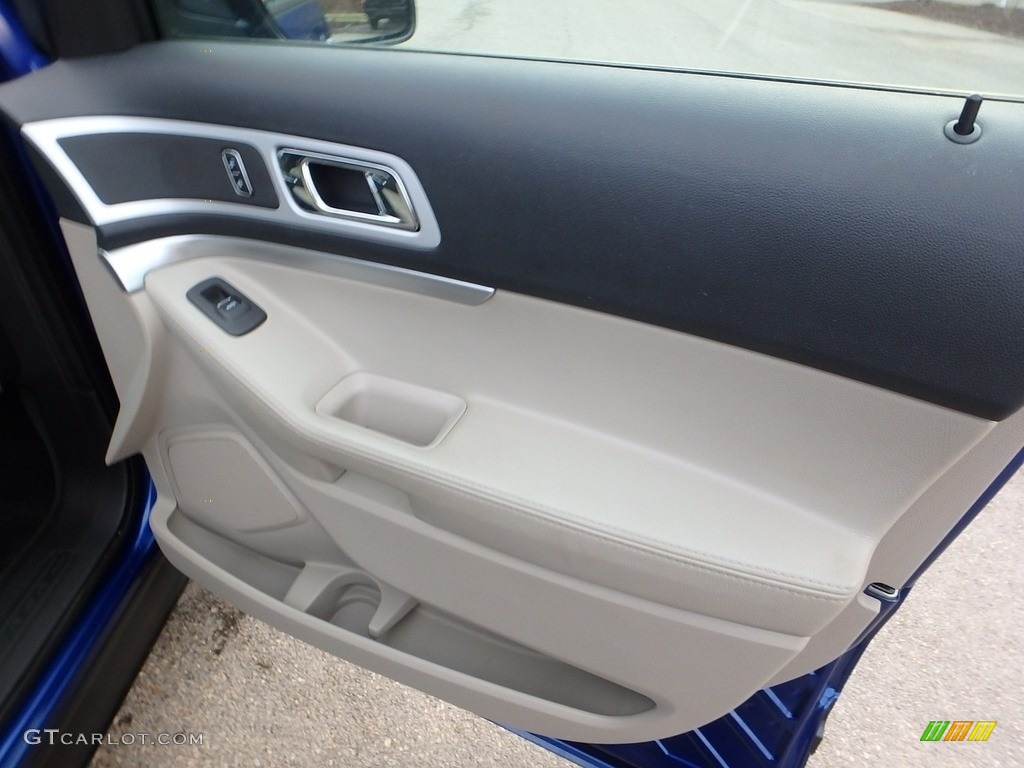 2014 Explorer XLT 4WD - Deep Impact Blue / Medium Light Stone photo #13