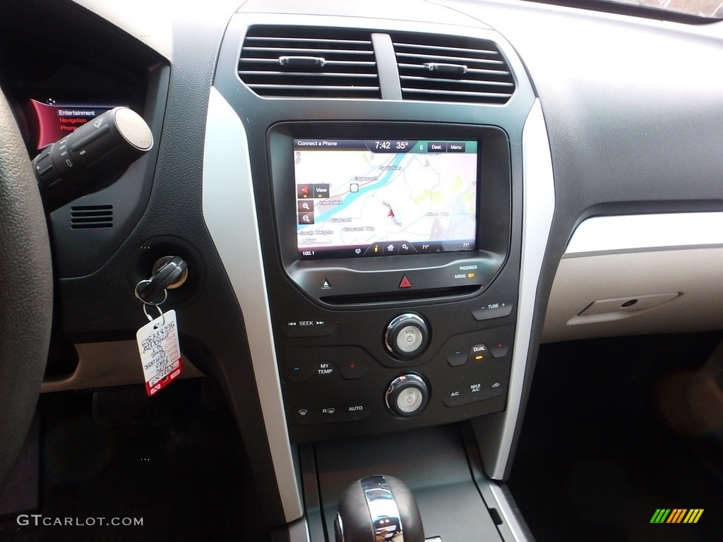 2014 Explorer XLT 4WD - Deep Impact Blue / Medium Light Stone photo #22