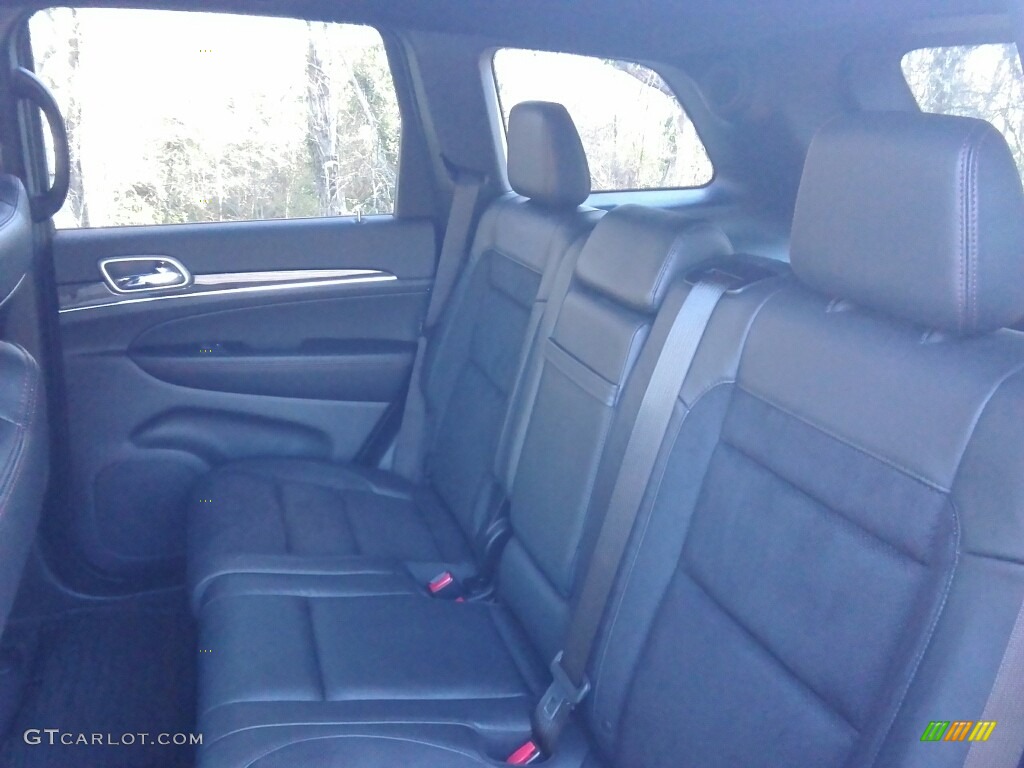 2017 Grand Cherokee Trailhawk 4x4 - Diamond Black Crystal Pearl / Black photo #16