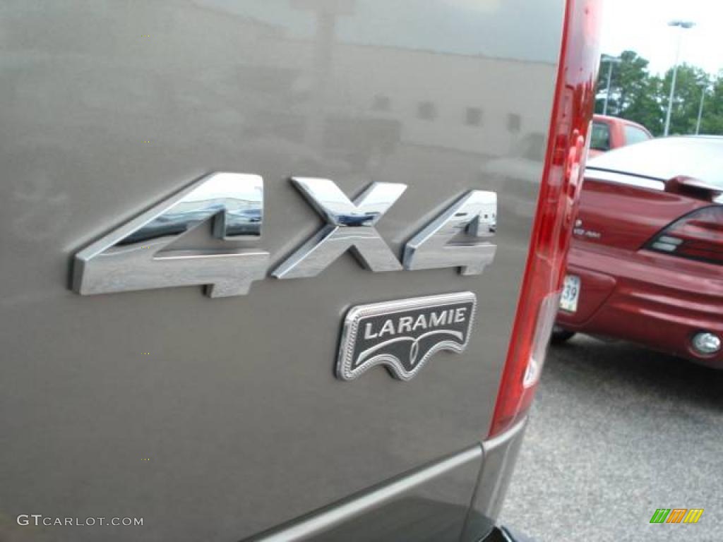 2006 Ram 1500 Laramie Quad Cab 4x4 - Light Khaki Metallic / Khaki Beige photo #23