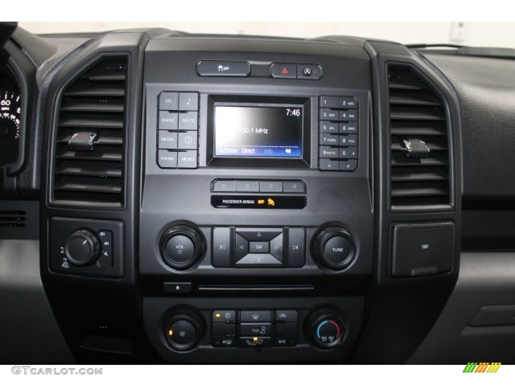 2016 F150 XL SuperCrew 4x4 - Ingot Silver / Medium Earth Gray photo #12