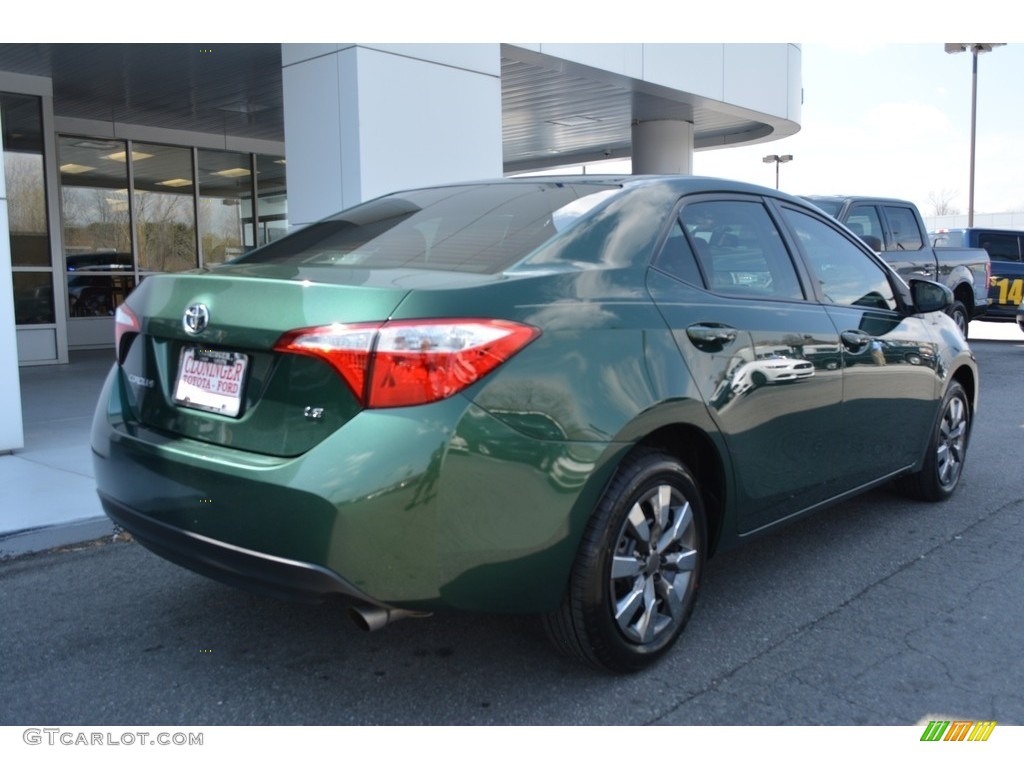 2014 Corolla LE - 4Evergreen Mica / Amber photo #3