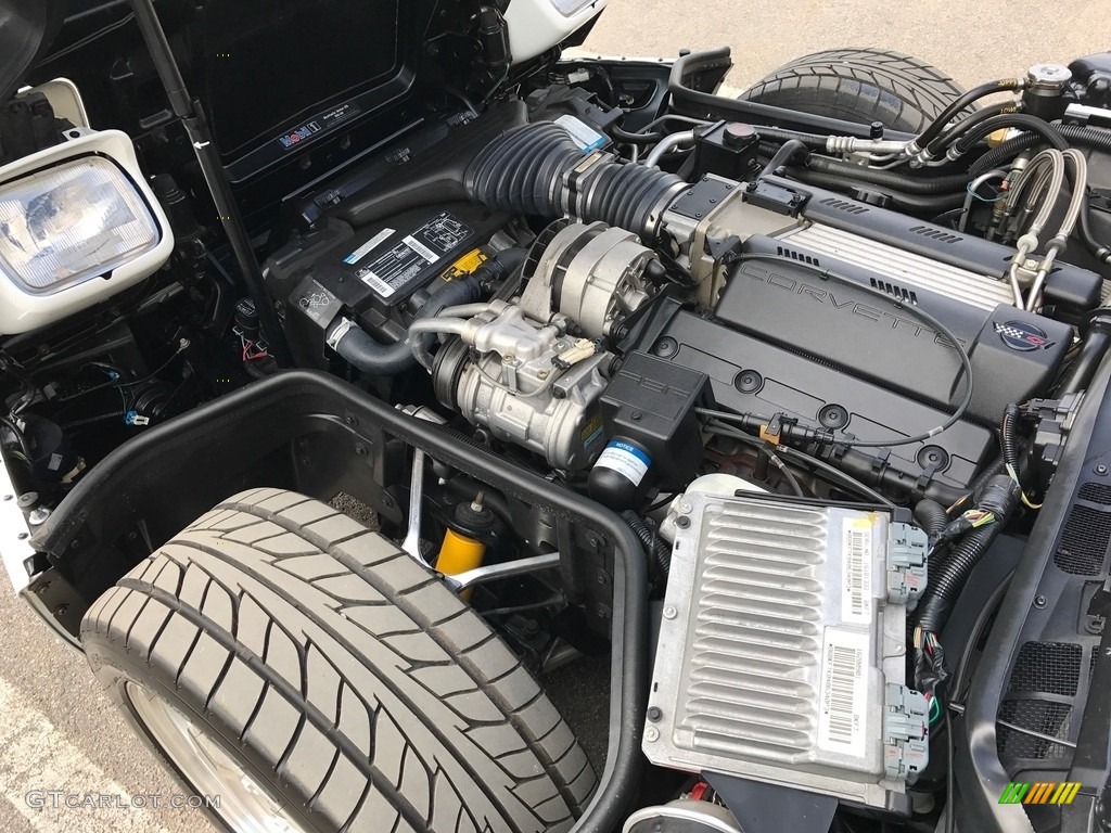 1994 Chevrolet Corvette Coupe 5.7 Liter OHV 16-Valve LT1 V8 Engine Photo #119357683