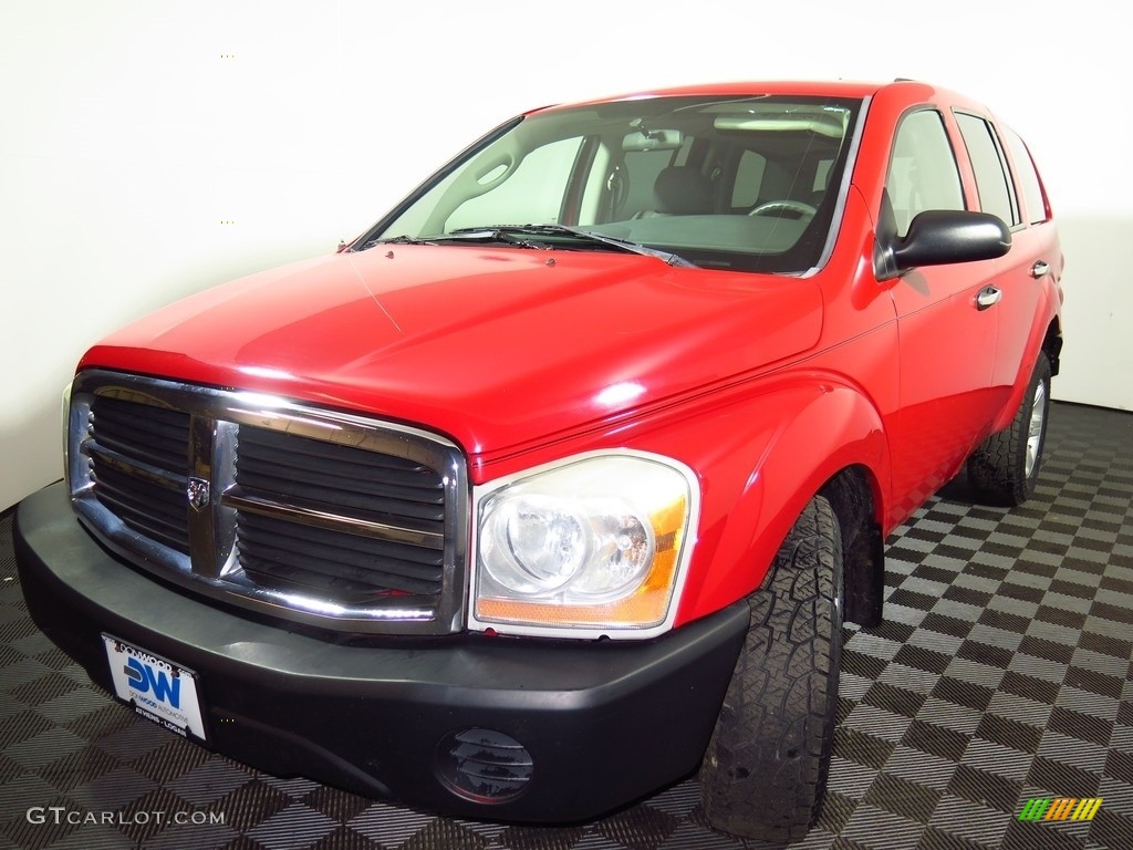 2004 Durango ST 4x4 - Flame Red / Medium Slate Gray photo #6