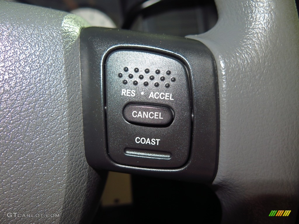 2004 Durango ST 4x4 - Flame Red / Medium Slate Gray photo #27