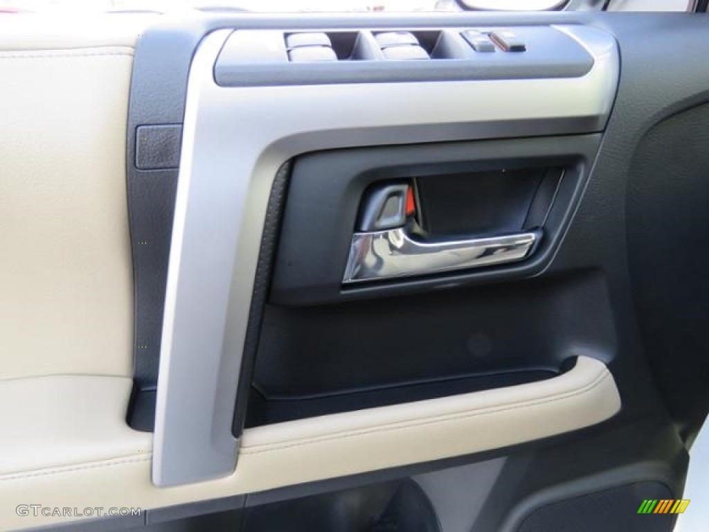 2017 Toyota 4Runner SR5 Door Panel Photos